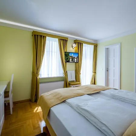 Otel Domino 4*