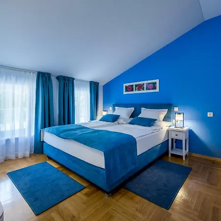 Otel Domino 4*