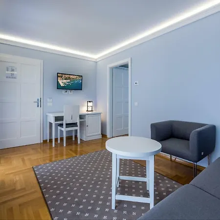 Hotell Domino Opatija