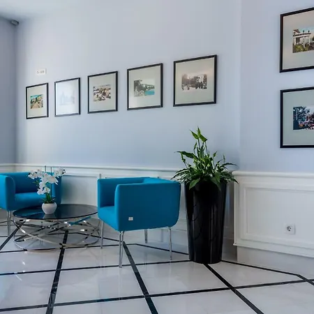 Domino Otel 4*